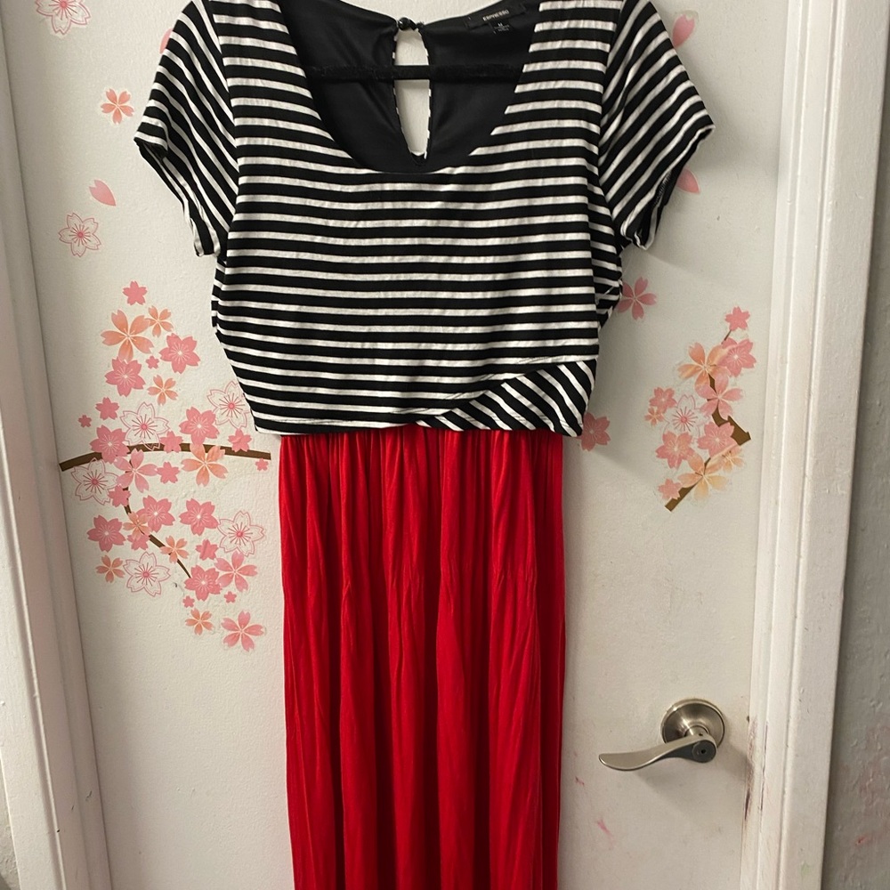 Espresso Black and White Striped Garment